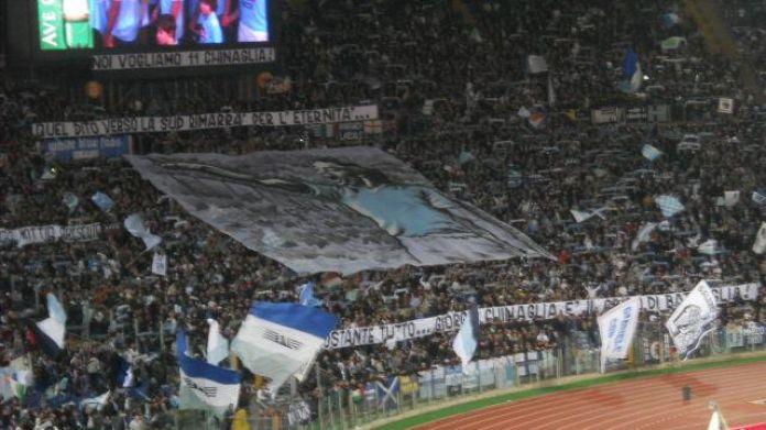 lazio-striscione-chinaglia1-cn24