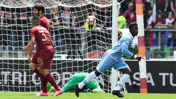 keita esultanza roma lazio derby aprile 2017