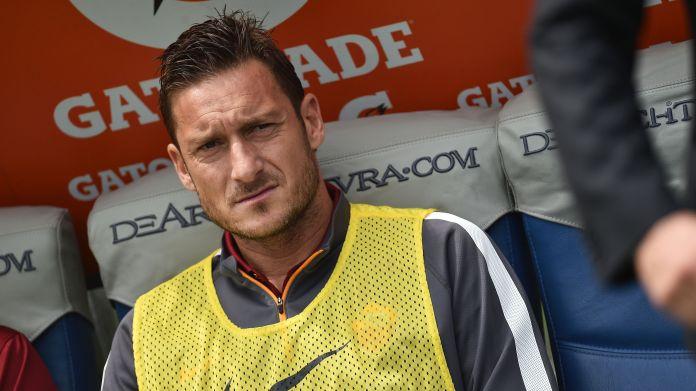 totti-panchina-roma-maggio-2015-ifa.jpg