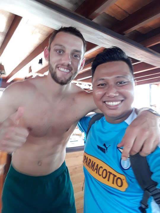 de vrij indonesia