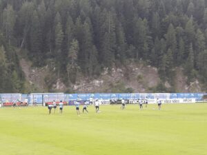 AURONZO DAY 13 – Leiva a colloquio con Farris. Tiri in porta e partitella, Strakosha out. Arriva Lotito