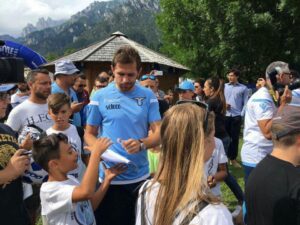 AURONZO DAY 3 – Autografi per Milinkovic, Lulic e Adamonis. Murgia versione portiere… – Foto e Video
