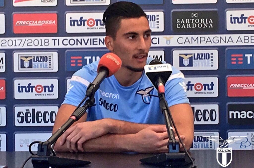Strakosha a testa bassa: «Lavoro per dimostrare di poter essere il portiere titolare della Lazio» 1 strakosha
