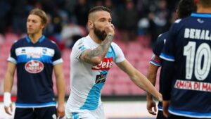 Calciomercato, il Napoli offre Tonelli alla Lazio: ma la Samp…
