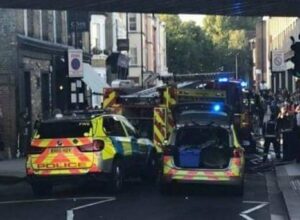 Londra, ordigno in metropolitana: almeno 20 feriti
