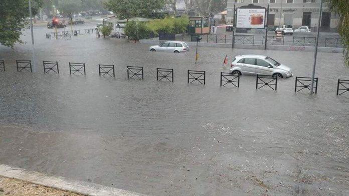 ponte milvio pioggia allerta meteo lazio-milan