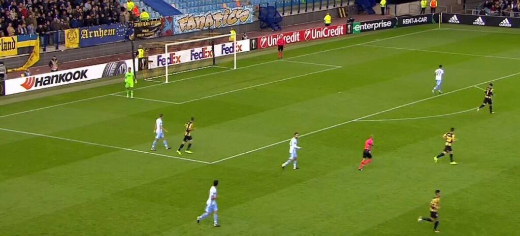 Vitesse, Linssen: «Meritavamo la vittoria». Der Werff: «Gol di Murgia? Mi chiedo perché...» 1 vitlaz