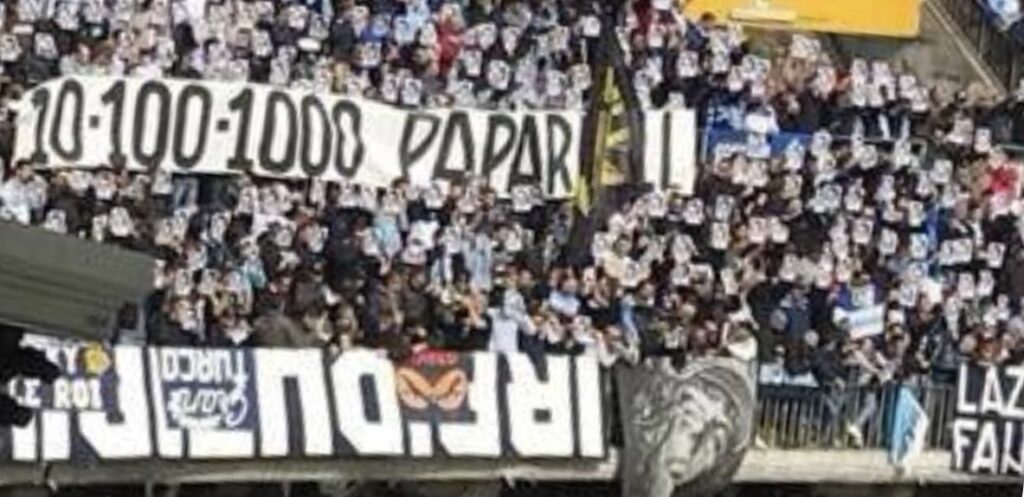 Lazio-Benevento, per l'Osservatorio partita a rischio: restrizioni per gli ospiti 1 Paparelli lazio curva nord benevento