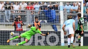 La moviola di Lazio-Sassuolo: Maresca intransigente, ma su Matri…