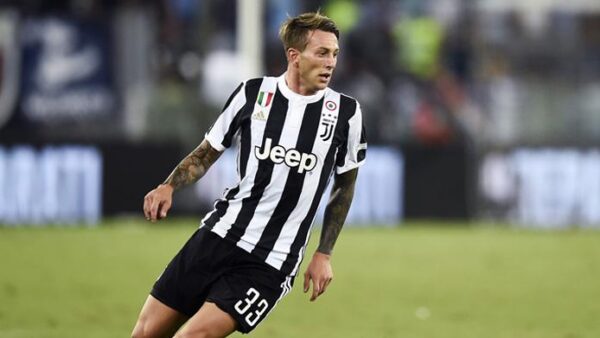 bernardeschi juventus agosto 2017 1