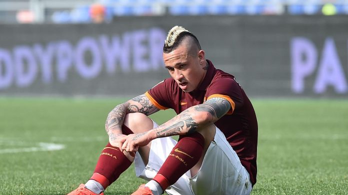 nainggolan-disperato-roma-aprile-2014-ifa roma nainggolan derby lazio
