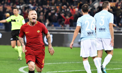 esultanza nainggolan roma lazio novembre 2017