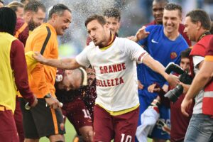 Totti: «Fiero di quello che ho vinto alla Roma. Un giorno spero…»