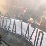 lazio tifosi striscione
