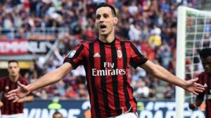 Calciomercato Lazio, idea Kalinic per l’attacco