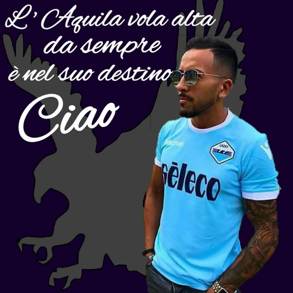 Striscione per ricordare Peppe Petraroli, tifoso laziale morto in un incidente stradale - FOTO 1 5CB23915 1323 4056 A670 DF6E36AE1C63