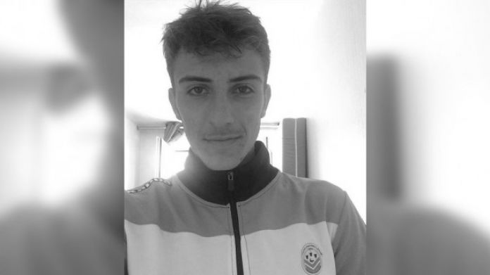 Tragedia nella serie B francese: muore nel sonno un 19enne del Tours