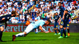 Calciomercato, la Juve aspetta Emre Can ma sogna Milinkovic: contatti per il serbo