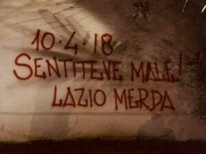 Roma, tra cori e caroselli: i tifosi giallorossi “pensano” alla Lazio – FOTO & VIDEO