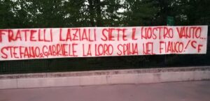 Trieste, striscione per ultras Lazio: «Siete il nostro vanto!»