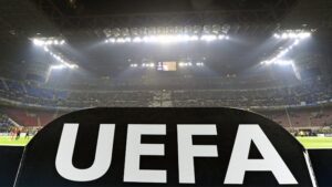 Europa League, la Uefa apre un’indagine su Lazio-Rennes: ecco il motivo