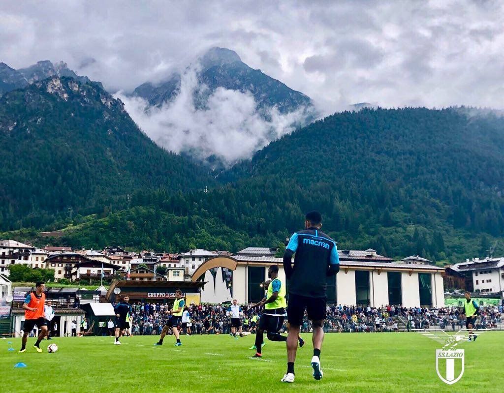 AURONZO DAY 12 - Al via la seduta mattutina: squadra in campo, assenti Strakosha, Berisha e Marusic 1 auronzo day 12