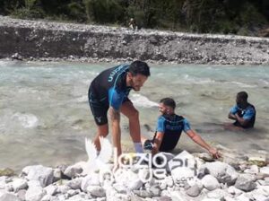 Lazio, scene da spogliatoio: il balletto di Patric e il ‘benvenuto’ di Leiva a Luis Alberto – VIDEO