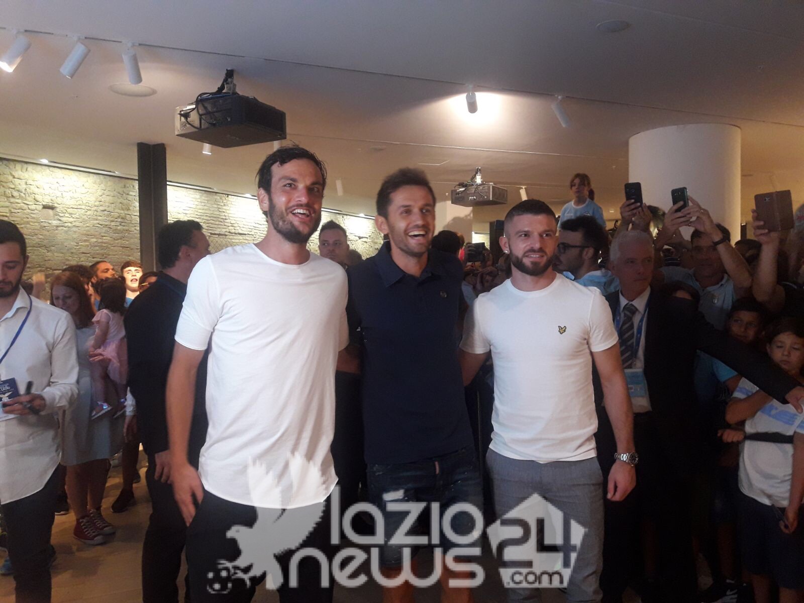 Parolo: «Alla Lazio per crescere serve continuità, ripartiremo da subito!». E su Ronaldo... 21 parolo lulic berisha lazio