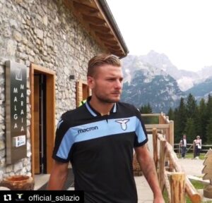 AURONZO DAY 13 – Prove tattiche in vista della Spal. Botta al ginocchio per Immobile, ma l’attaccante rassicura tutti