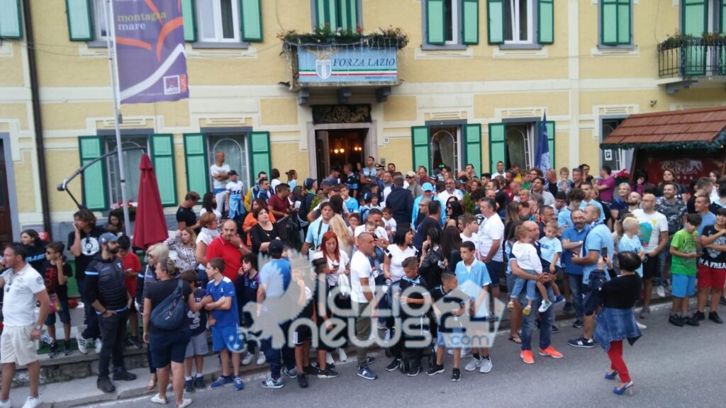 tifosi lazio ritiro auronzo