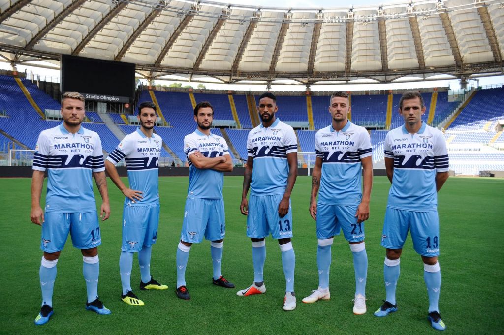 Whoscored, due laziali inseriti nella Top 11 della quinta giornata - FOTO 1 Maglia Lazio