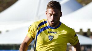 Frosinone, grave infortunio per Dionisi, che salterà la Lazio: il comunicato del club