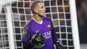 Roma, Olsen avvisa la Lazio: «Continueremo a lottare. Quarto posto ancora possibile!»