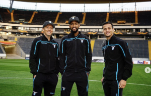 La Lazio alla Commerzbank Arena: tutti gli scatti del walk around dei biancocelesti