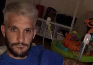 Luis Alberto, il nuovo look accontenta i tifosi: tutto in mano alla scaramanzia – VIDEO