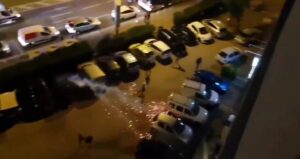 Marsiglia, che bel trattamento alla Lazio: arrestati 5 tifosi francesi – VIDEO
