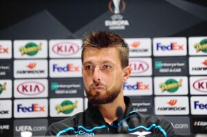 Lazio, conferenza Acerbi: «Siamo forti, ma sarà fondamentale l’approccio»
