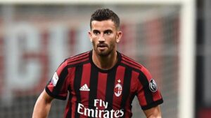 Milan, si lavora in vista della Lazio con la dirigenza a bordocampo: out Musacchio