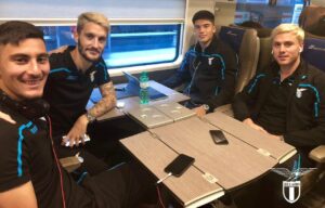 Verso Sassuolo-Lazio: i biancocelesti in viaggio verso Reggio Emilia – FOTO & VIDEO