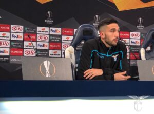Lazio-Eintracht, conferenza stampa Cataldi: «Facciamo troppi errori, ma il gruppo non è mai stato spaccato» – VIDEO