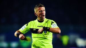 Fiorentina-Lazio, l’arbitro sarà Orsato: i precedenti coi biancocelesti