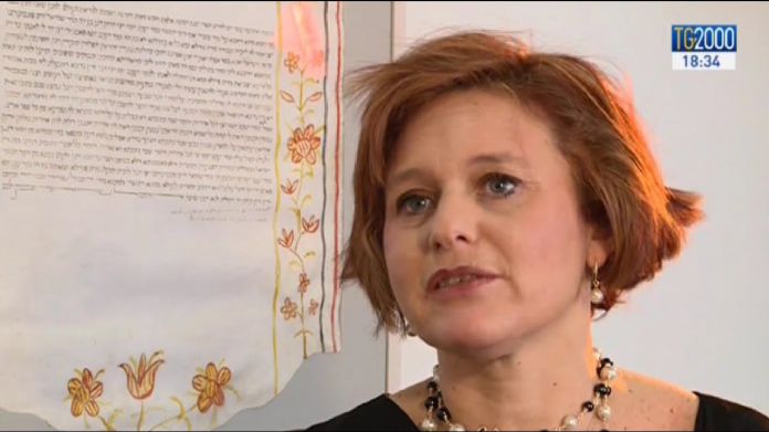 Ruth Dureghello Adesivi antisemiti