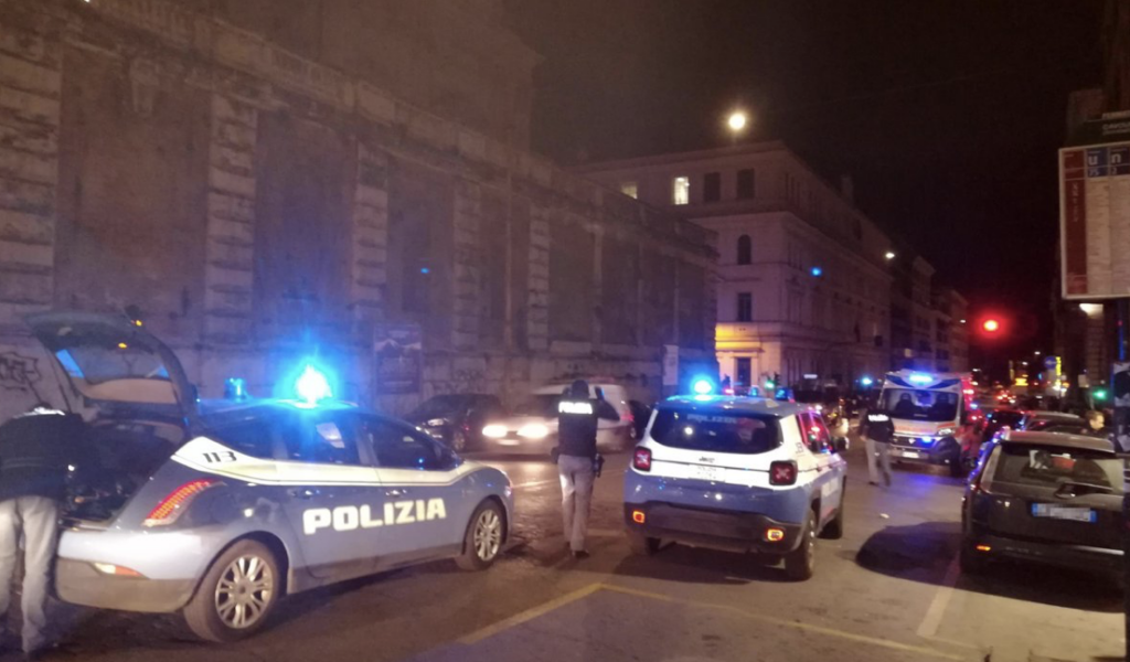 Lazio-Siviglia, maxi rissa in centro a Roma. Il club spagnolo: «I tre tifosi stanno bene» - FOTO 1 rissa monti