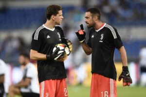 Szczesny: «Scudetto? La Lazio è forte ma vediamo come tornerà in campo»