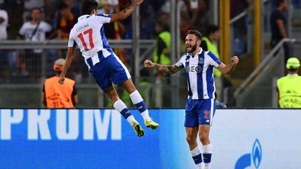 layun porto esultanza champions league agosto 2016