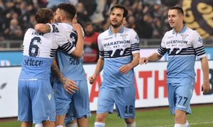 Parolo mette all’asta le maglie di quattro giocatori della Lazio: il comunicato