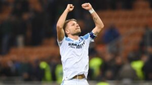 Lazio, Immobile carica la squadra: «Testa alta, nulla è perduto» – FOTO