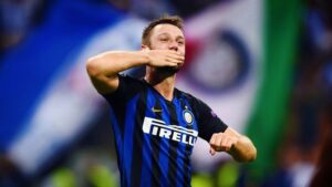 Lazio Inter, fischi per de Vrij: pessima accoglienza per l’olandese