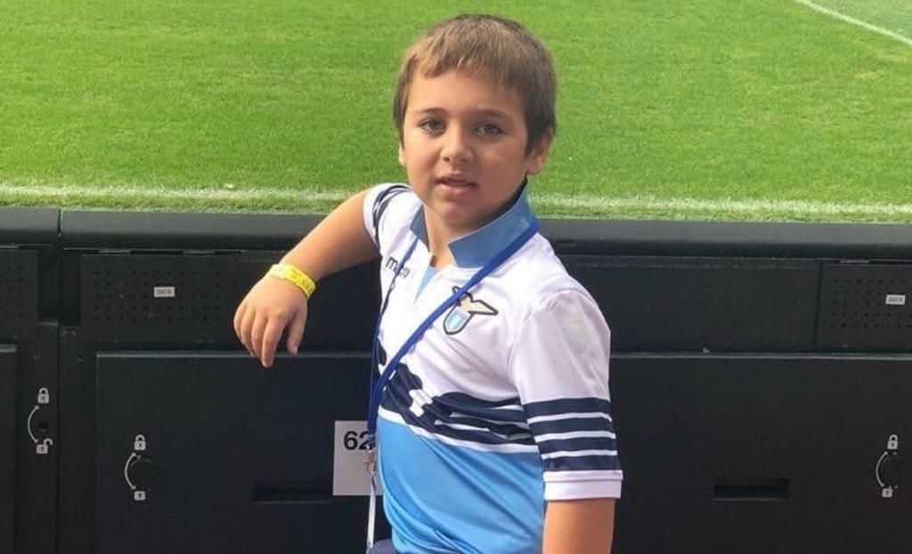 Valerio, il bimbo del 'Forza Lazio' al derby: «L'avevo pensato prima di andare in campo!» 1 index