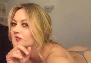 Anna Falchi hot per la Lazio: «Senza parole, solo tanta felicità» – FOTO